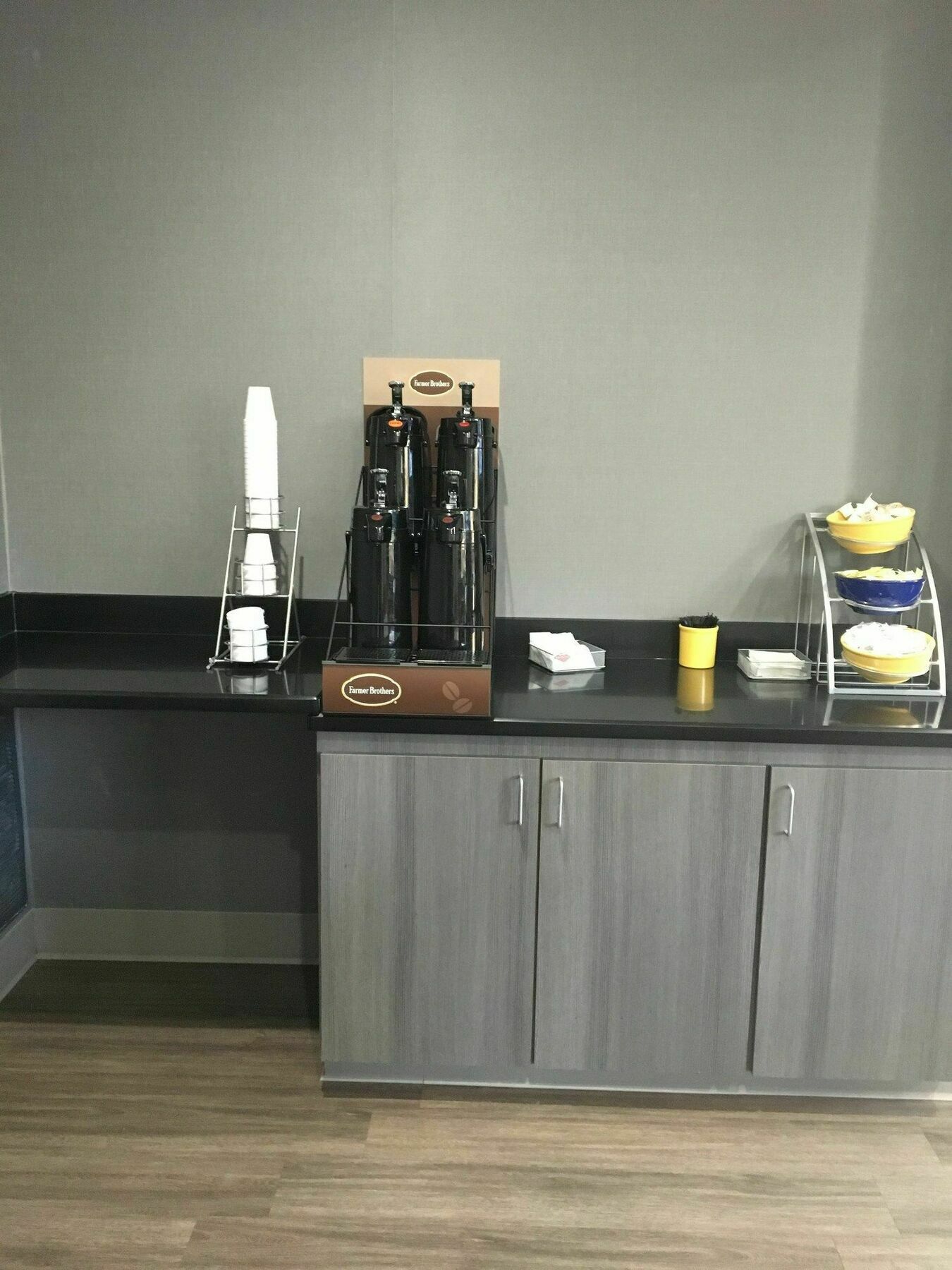 Days Inn & Suites By Wyndham Мерфрисборо Экстерьер фото