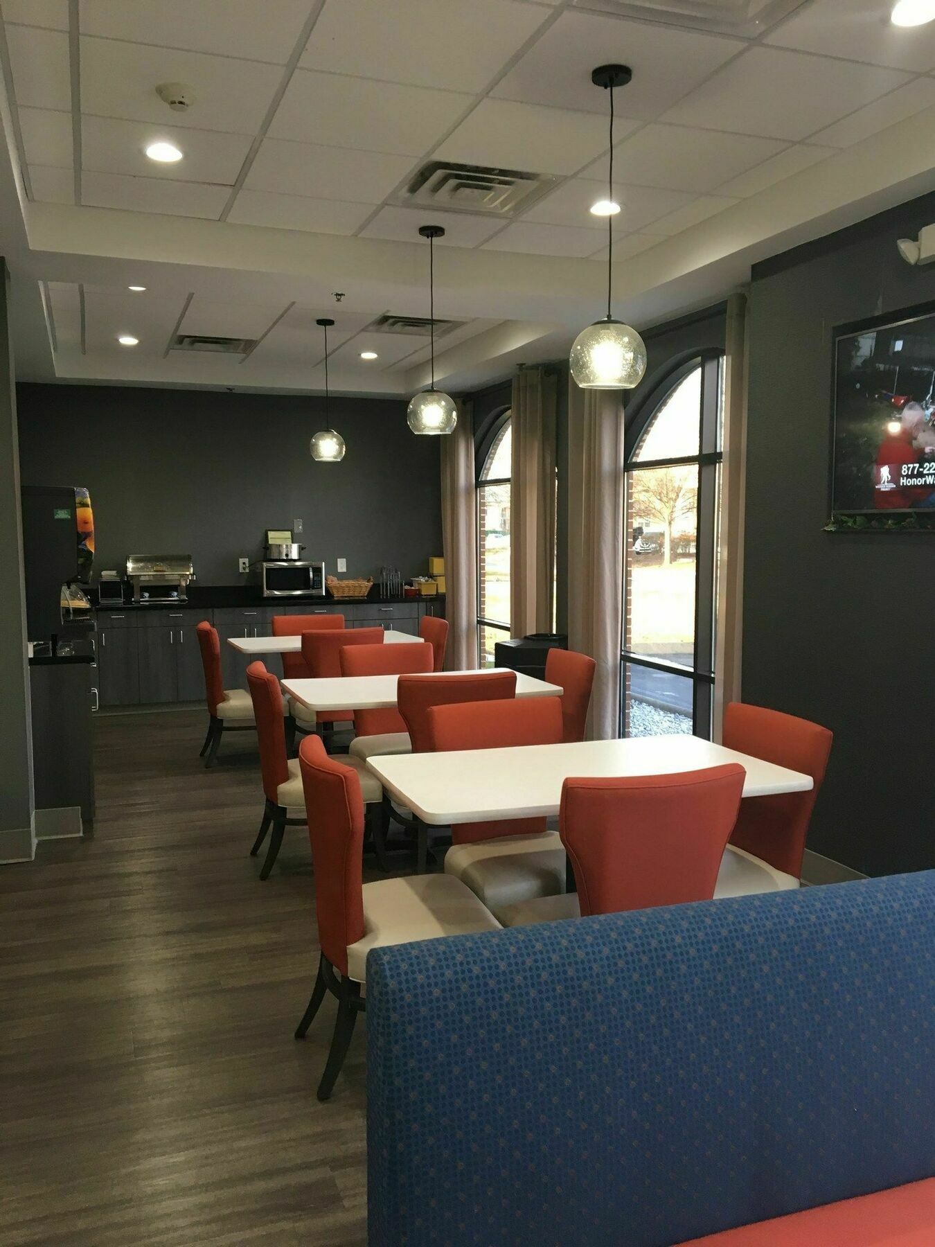 Days Inn & Suites By Wyndham Мерфрисборо Экстерьер фото